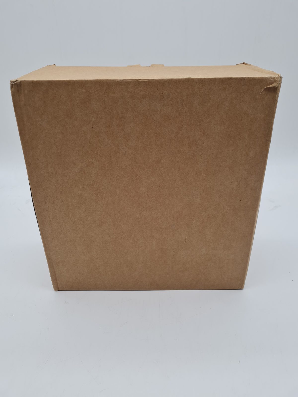 Lockable Jumbo Toilet Roll Dispenser — photograph 4