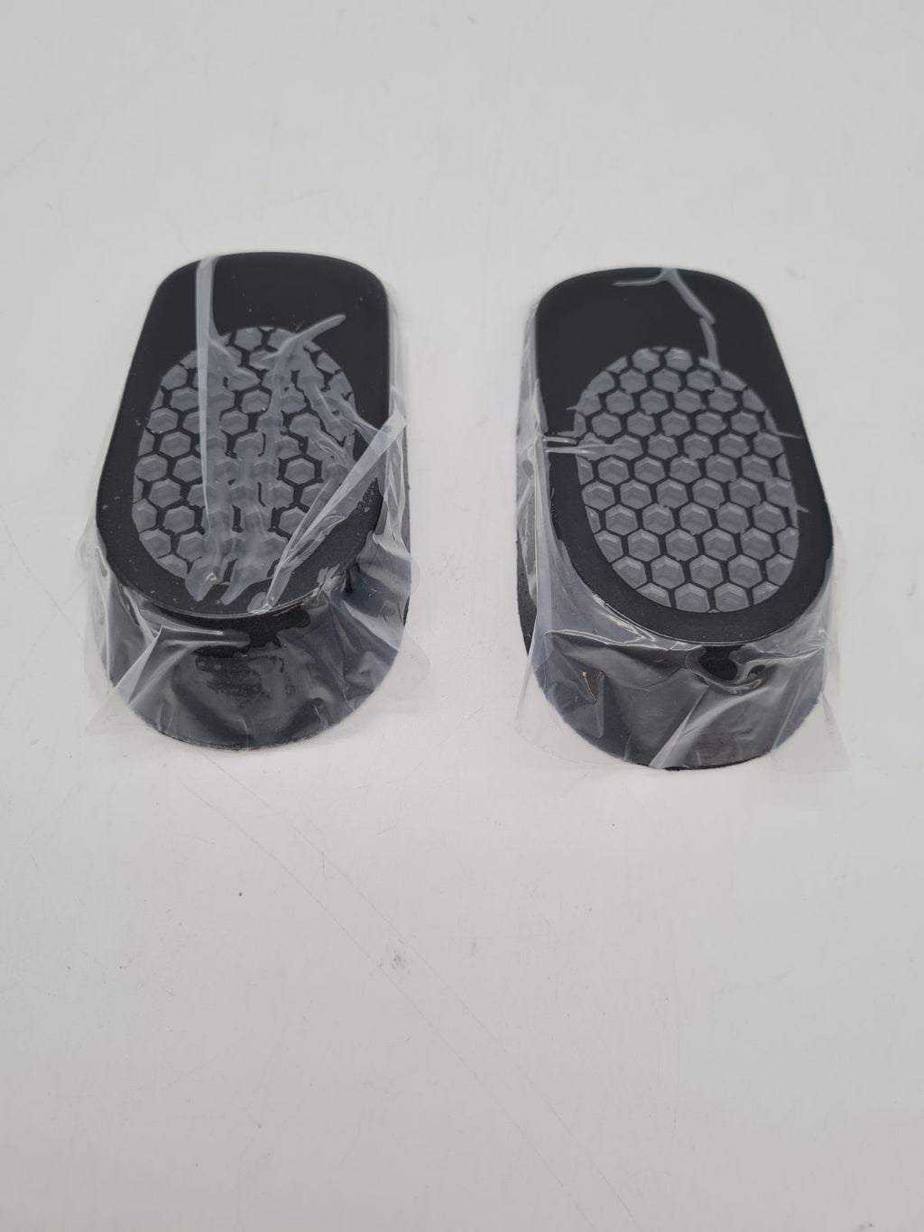 AHRLIC Heel Lift Shoe Inserts — photograph 1