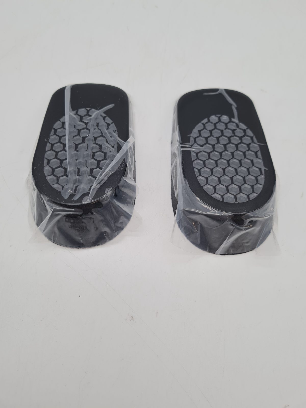 AHRLIC Heel Lift Shoe Inserts — photograph 1