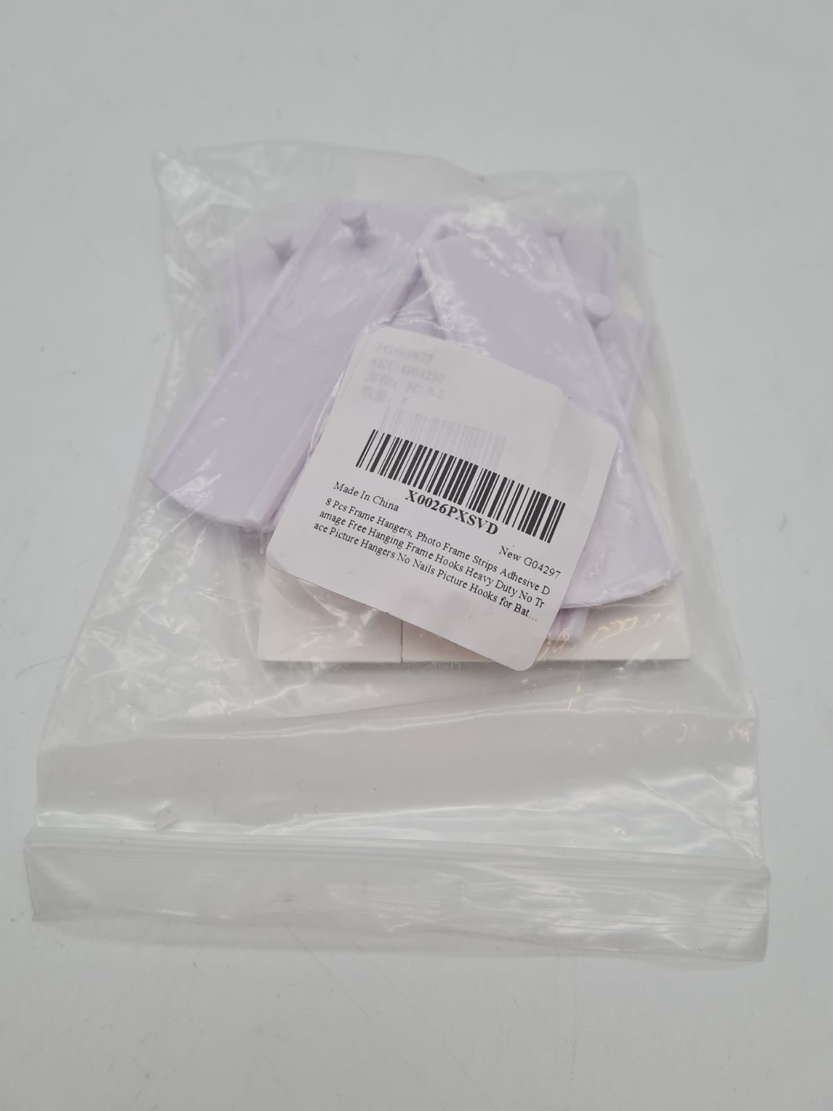 8 Adhesive Picture Frame Hooks â€” photograph 3