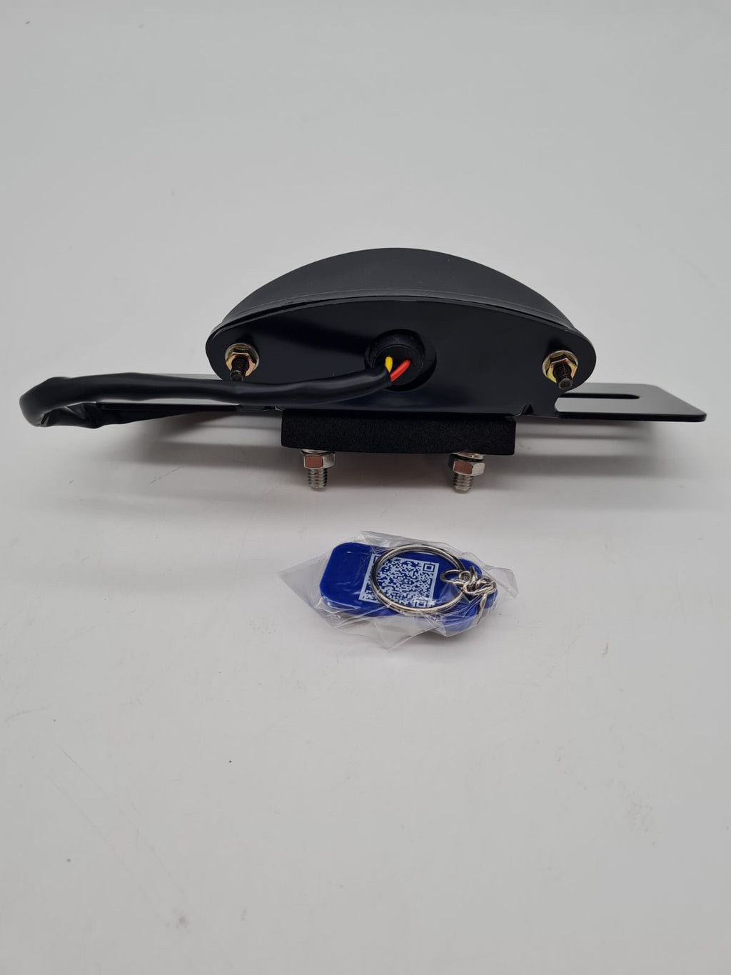 Motorcycle/Scooter LED Tail Light with Number Plate Bracket â€” photograph 3