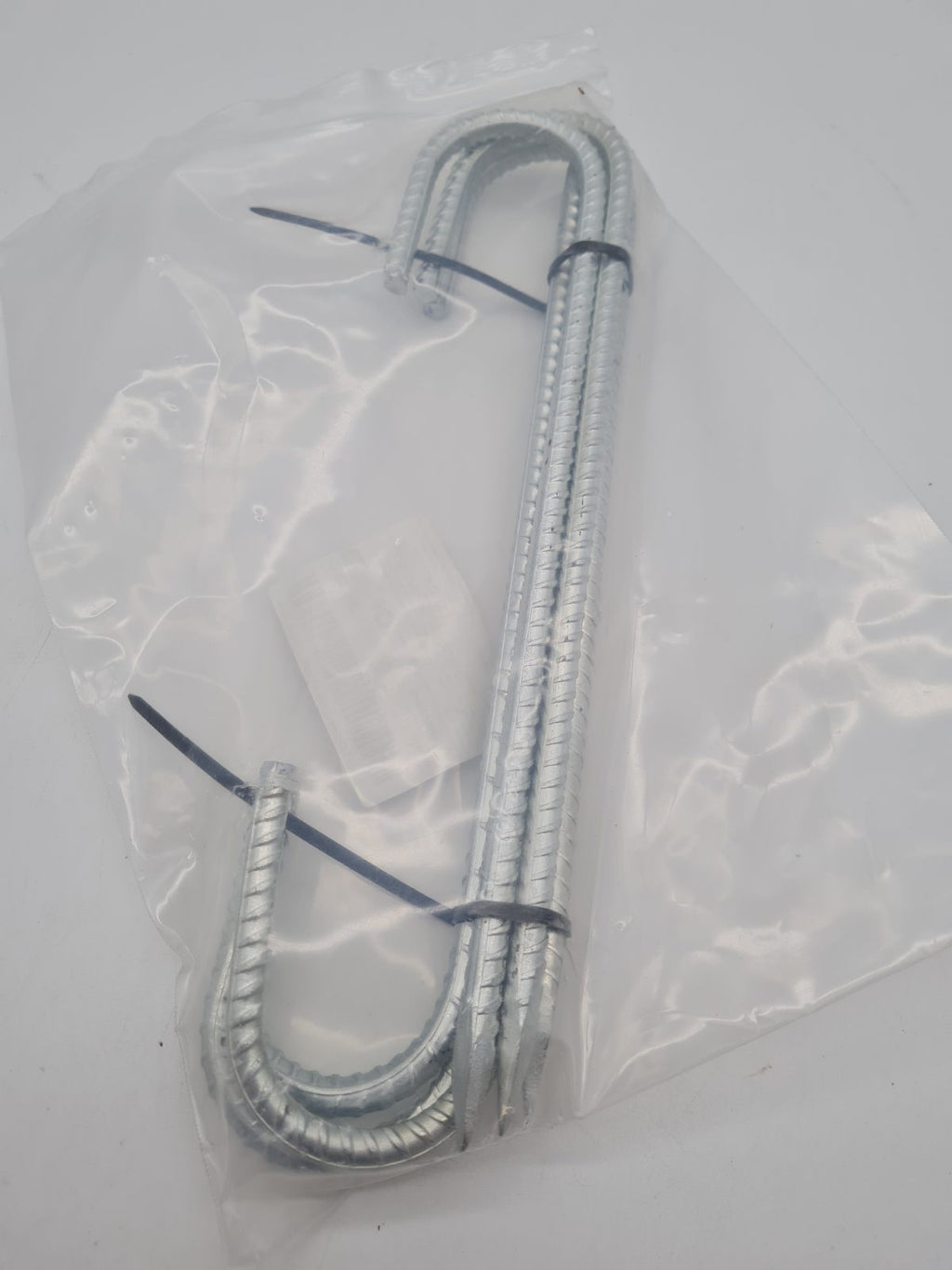 J-Shaped Metal Tent Pegs — photograph 2