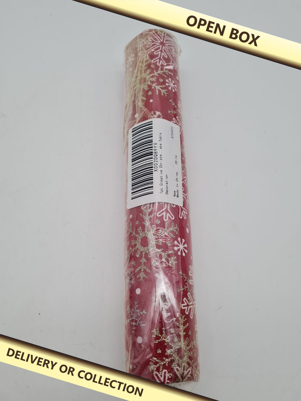 Christmas Snowflake Table Runner — photograph 1 — Open box; auction delivery information shown on image