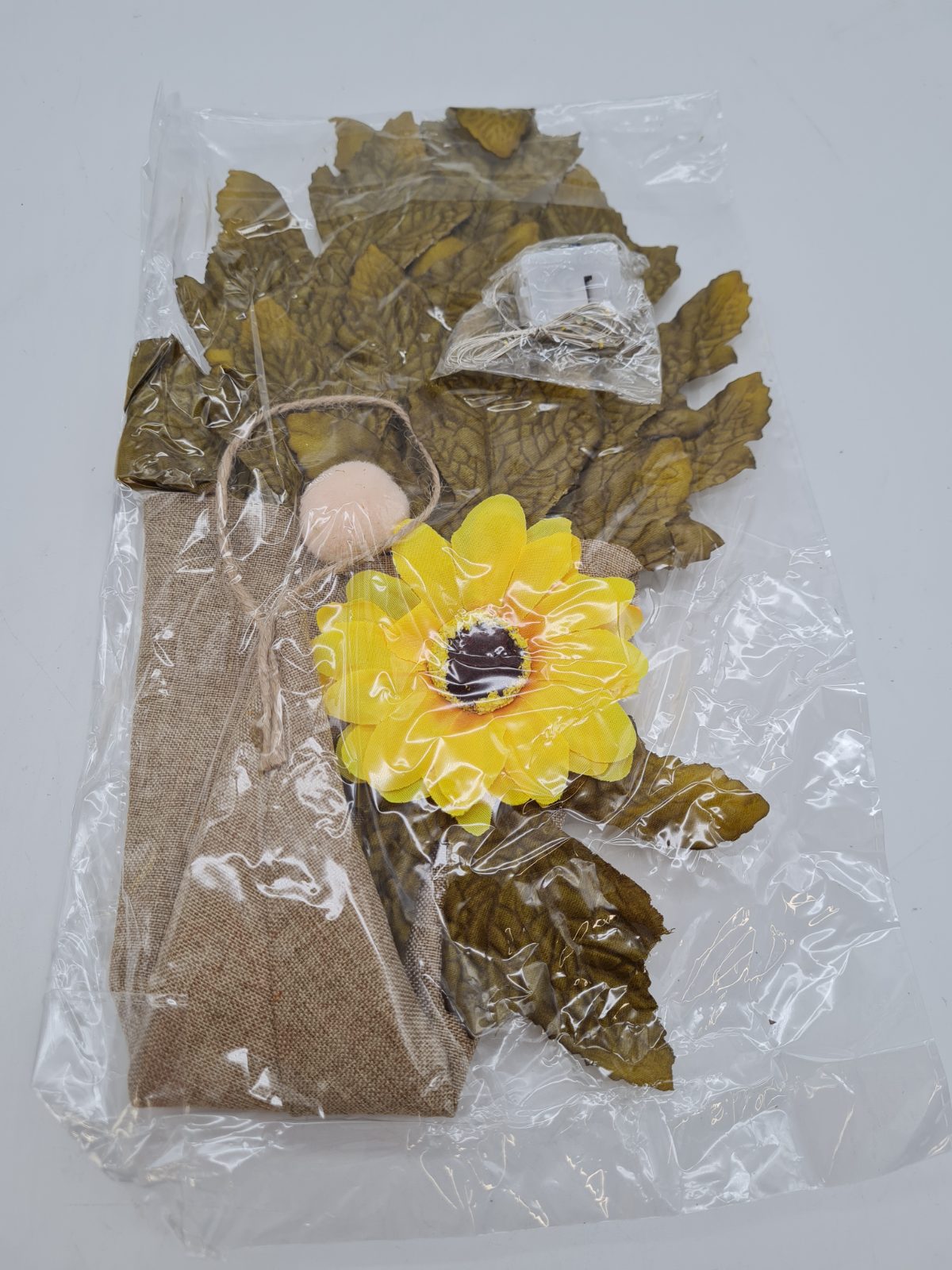 3-Piece Light-Up Autumn Gnome Decoration Set — photograph 2