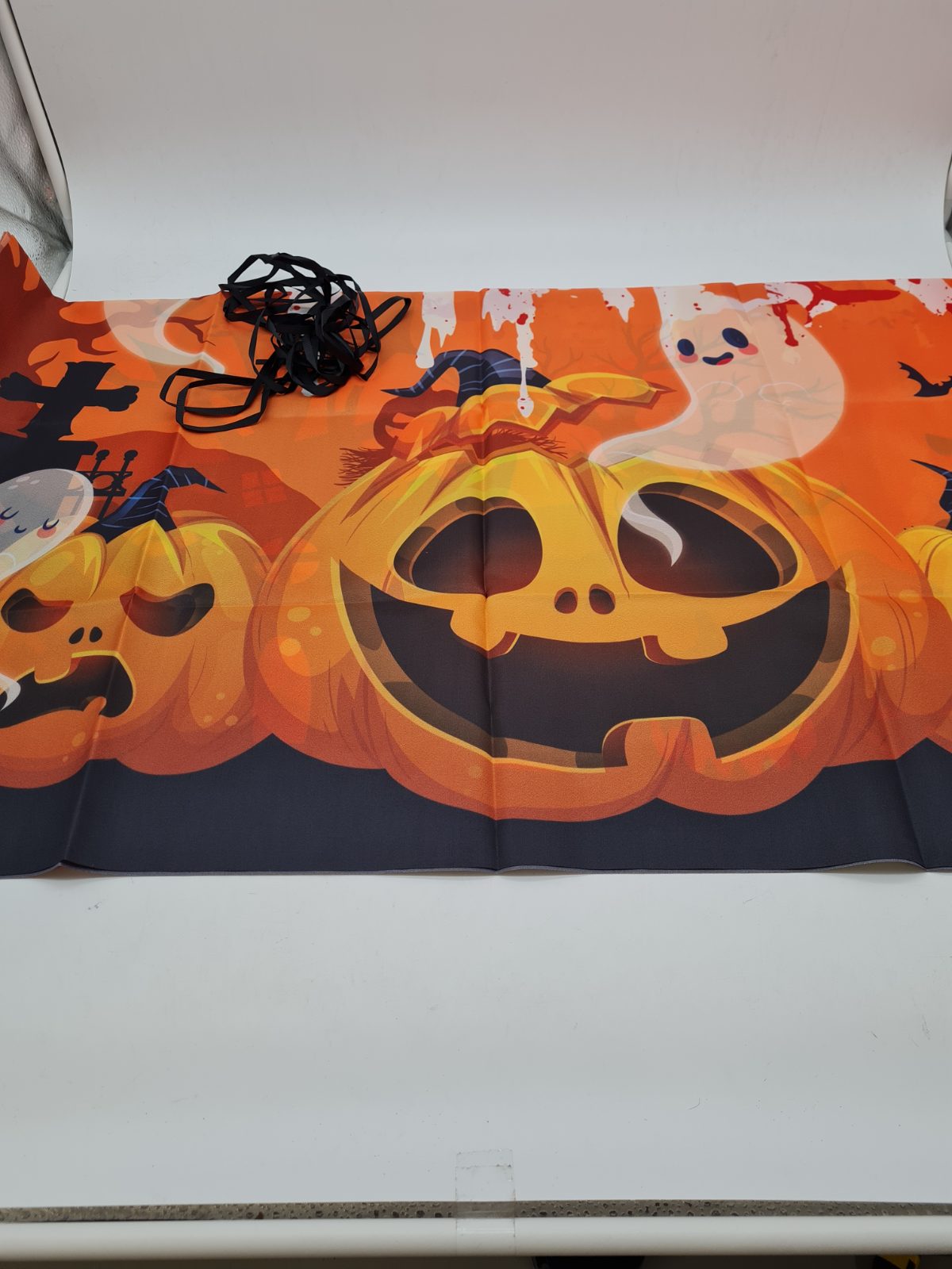 Halloween Hanging Banner — photograph 1