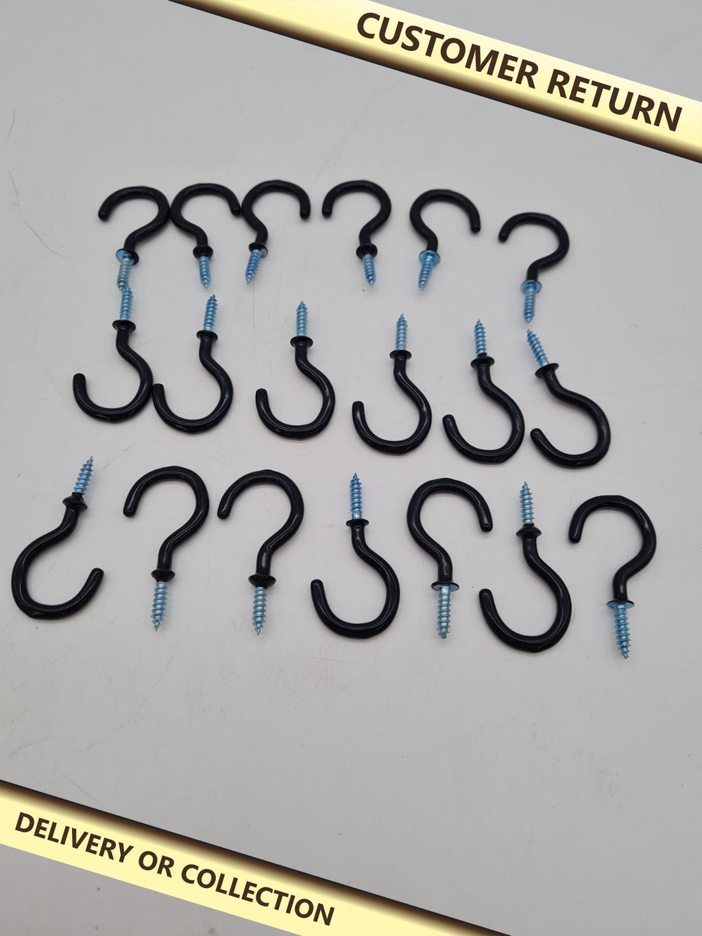 Vinyl-coated screw-in cup hooks — photograph 1 — Customer return; auction delivery information shown on image