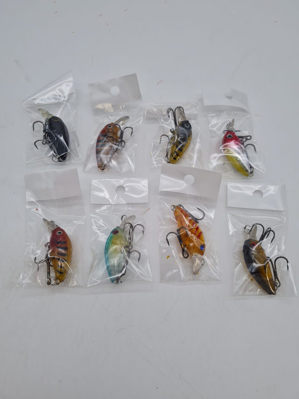 Set of 8 Fogbush Hard Fishing Lures â€” photograph 1
