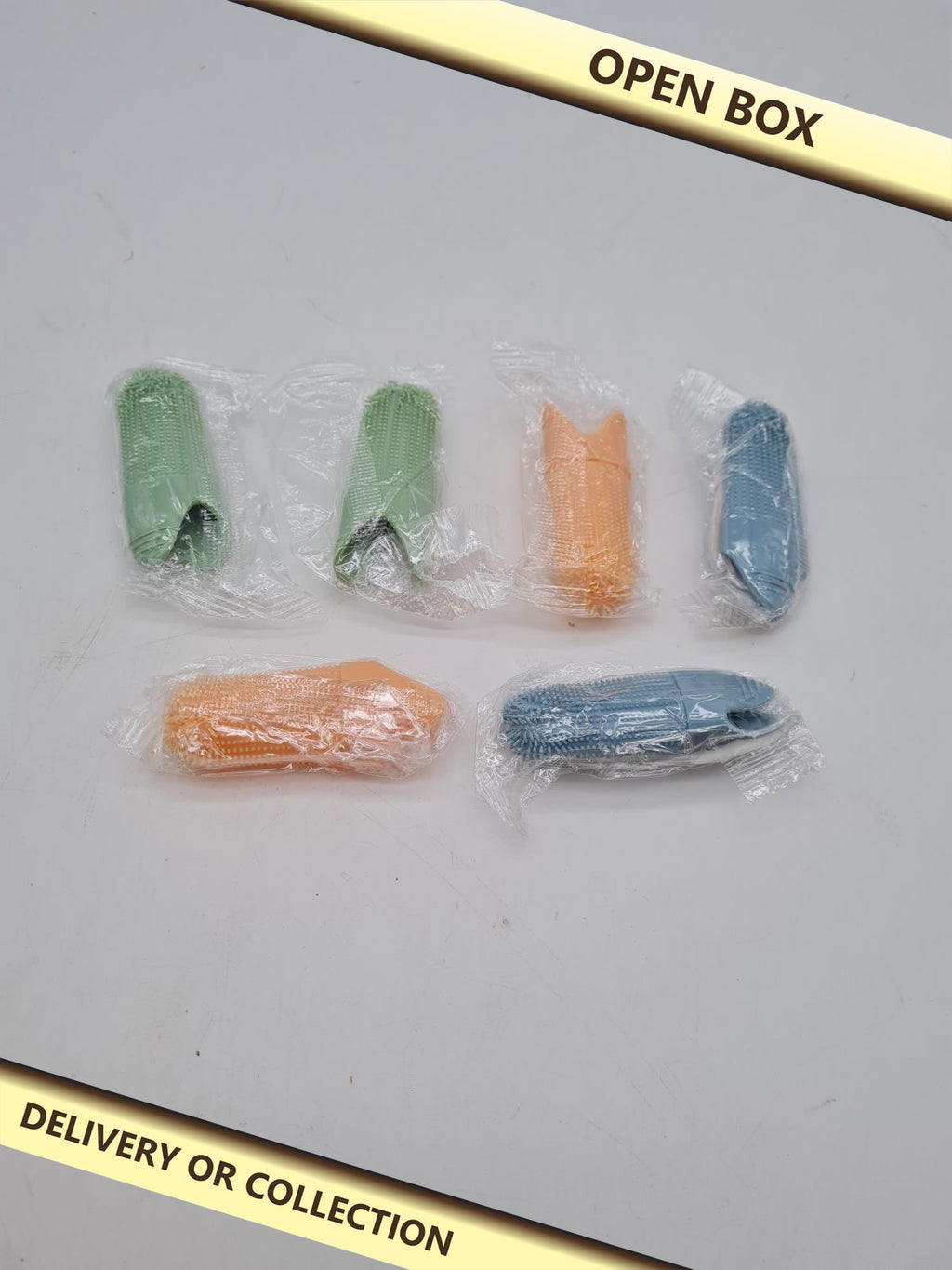 6-Pack Dog Finger Toothbrushes — photograph 1 — Open box; auction delivery information shown on image