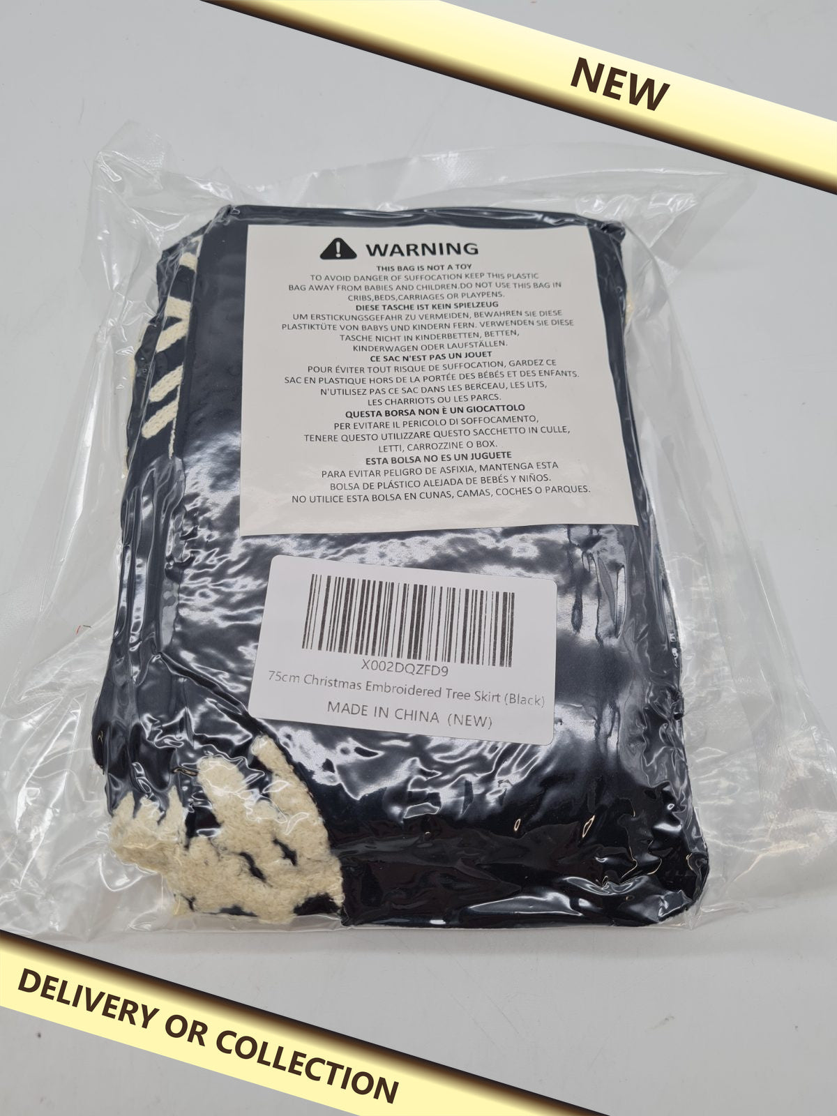 75 cm Embroidered Christmas Tree Skirt — photograph 1 — New; auction delivery information shown on image