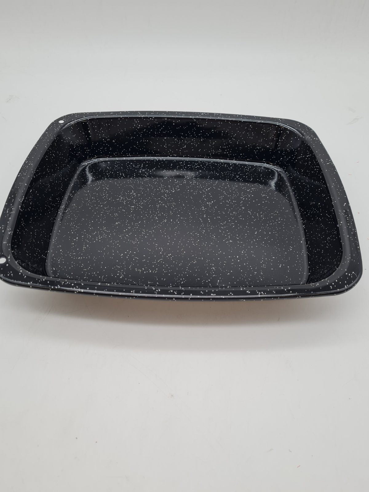Enamelled rectangular roasting tin — photograph 1