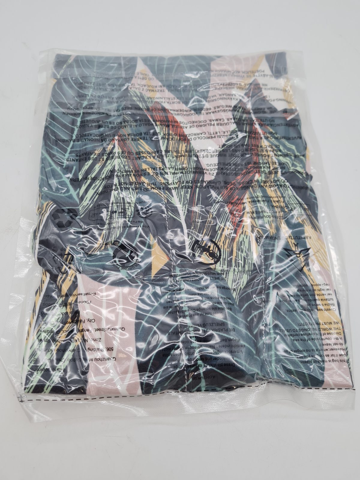 Women's Leaf Print Shirt WEEU51335 Size XL — photograph 3