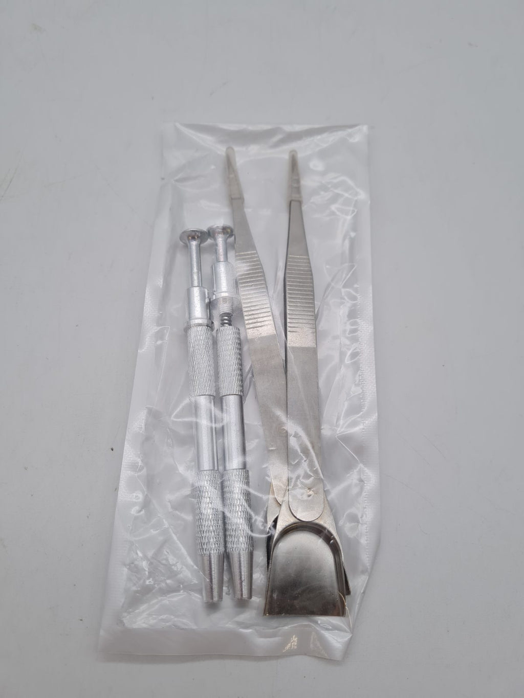 Tweruna 4-Piece Cake Decorating Tool Set — photograph 2