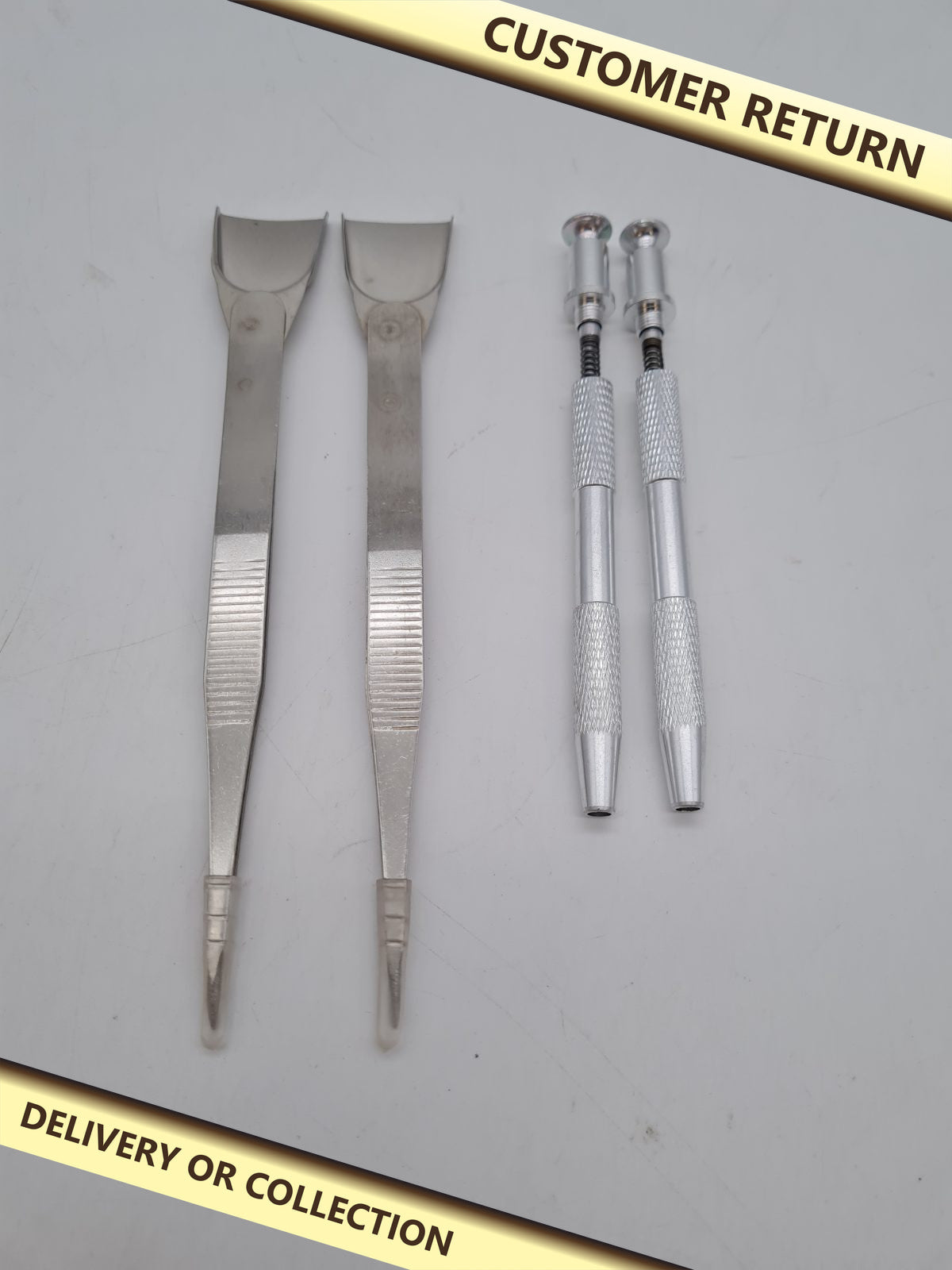 Tweruna 4-Piece Cake Decorating Tool Set — photograph 1 — Customer return; auction delivery information shown on image