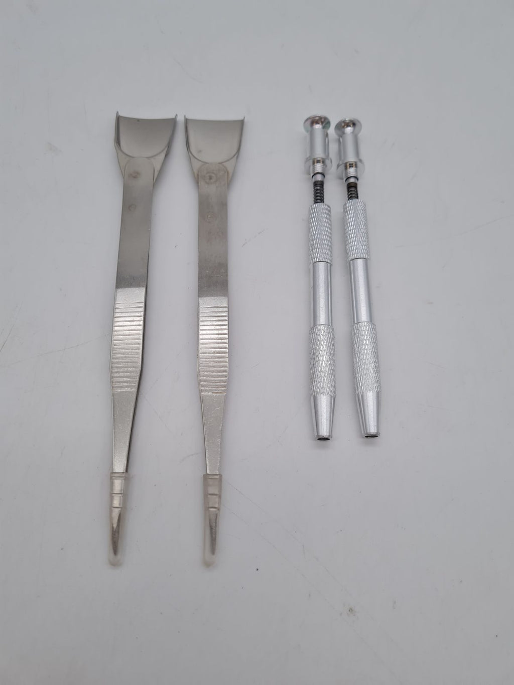 Tweruna 4-Piece Cake Decorating Tool Set — photograph 1