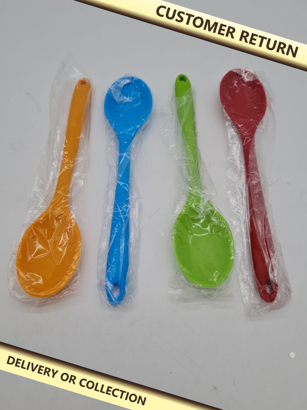Set of 4 Plastic Kitchen Spoons â€” photograph 1 — Customer return; auction delivery information shown on image