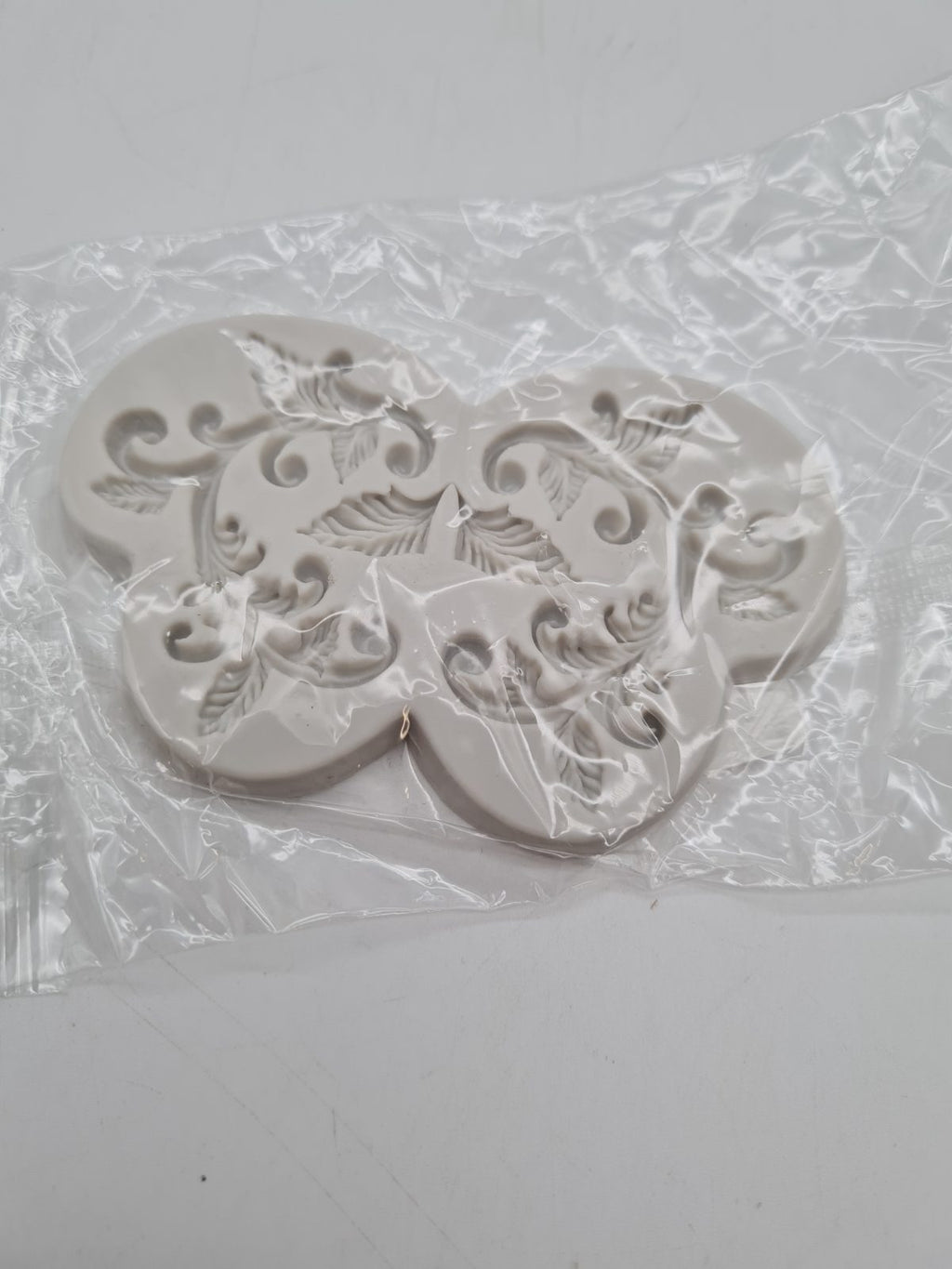 Assorted Decorative Silicone Mould Set â€” photograph 4