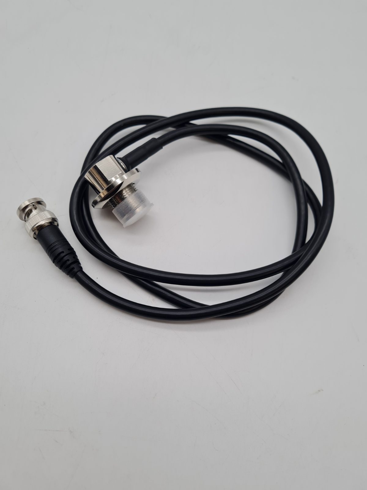Coaxial Adapter Cable with Bulkhead Socket â€” photograph 1
