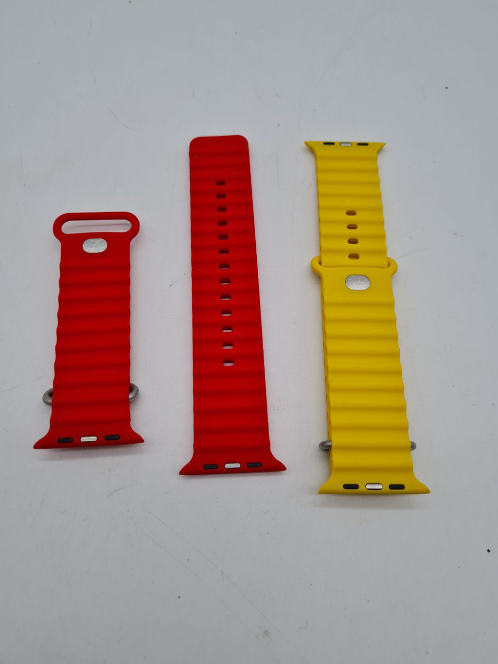 Set of Two Smartwatch Replacement Straps â€” photograph 2