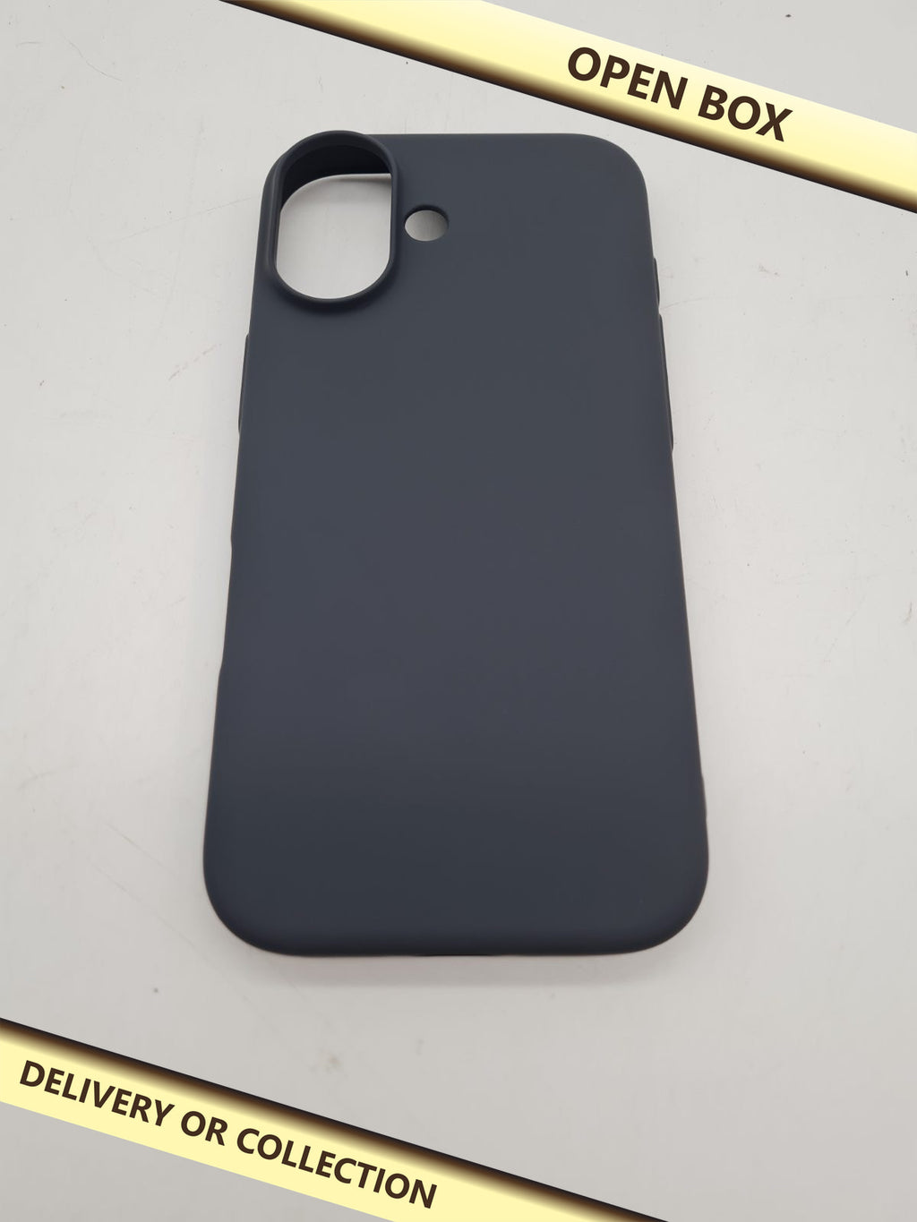 Magnetic phone case â€” photograph 1 — Open box; auction delivery information shown on image