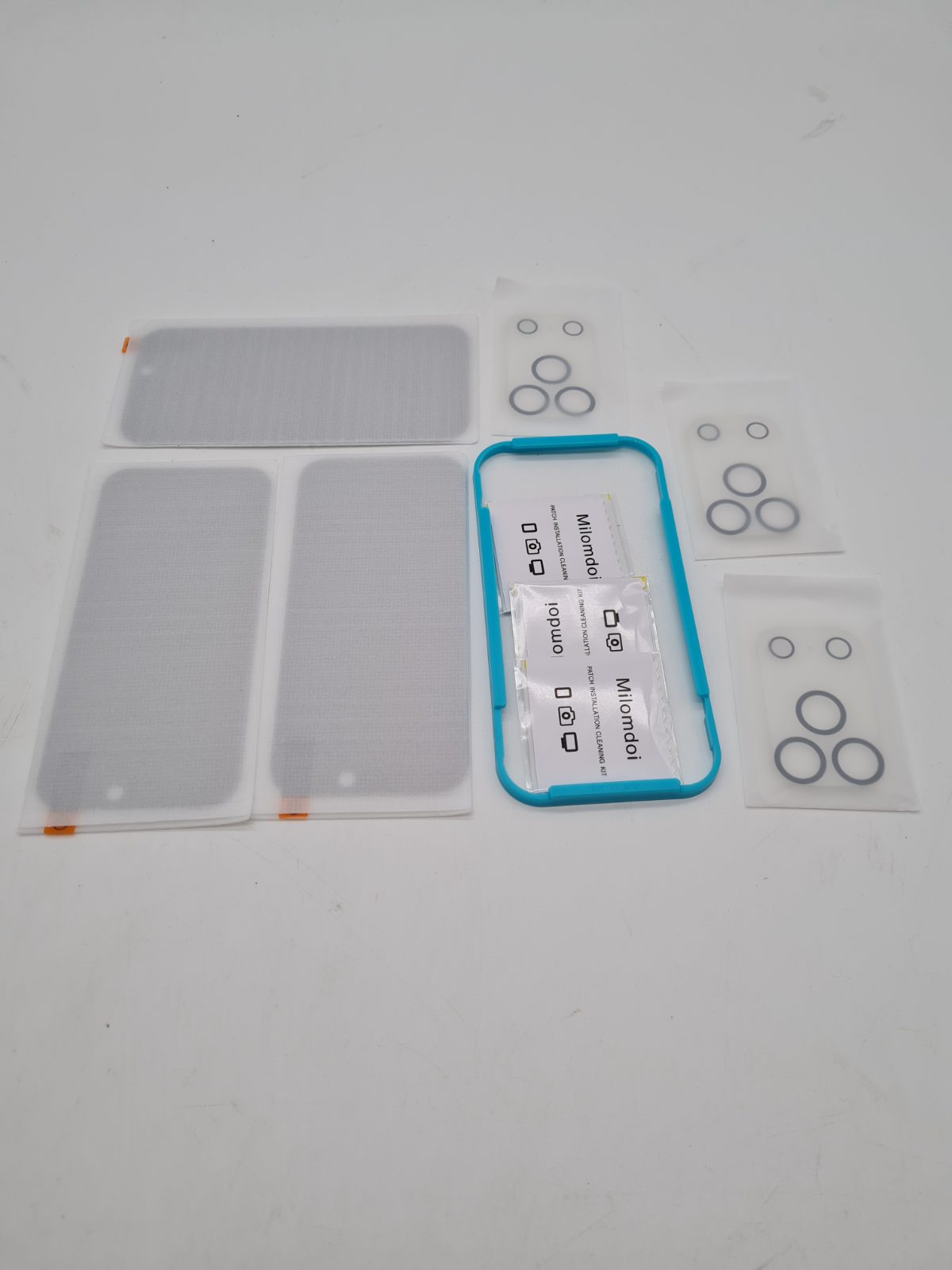 Tempered Glass Screen and Camera Lens Protector Set for iPhone 13 Pro — photograph 3