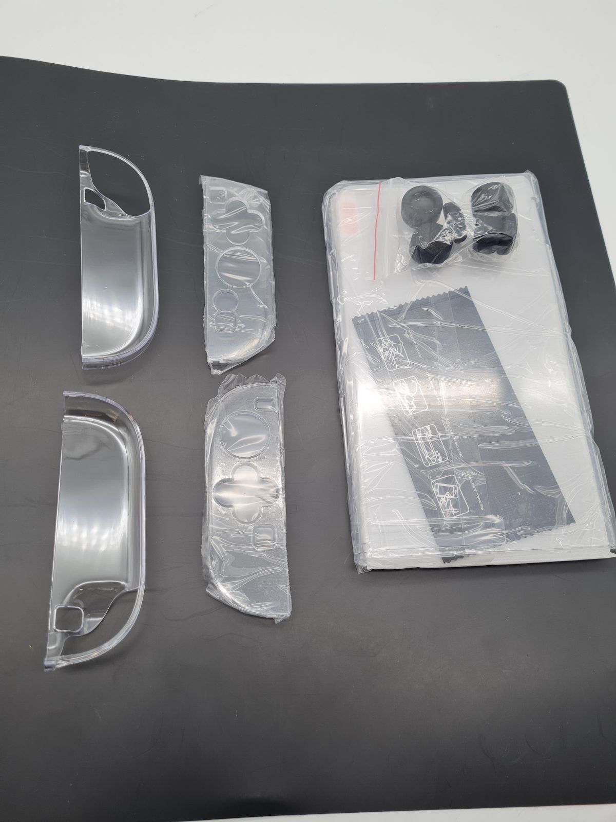 KeysTop Crystal Protective Cover for Nintendo Switch 2 — photograph 3