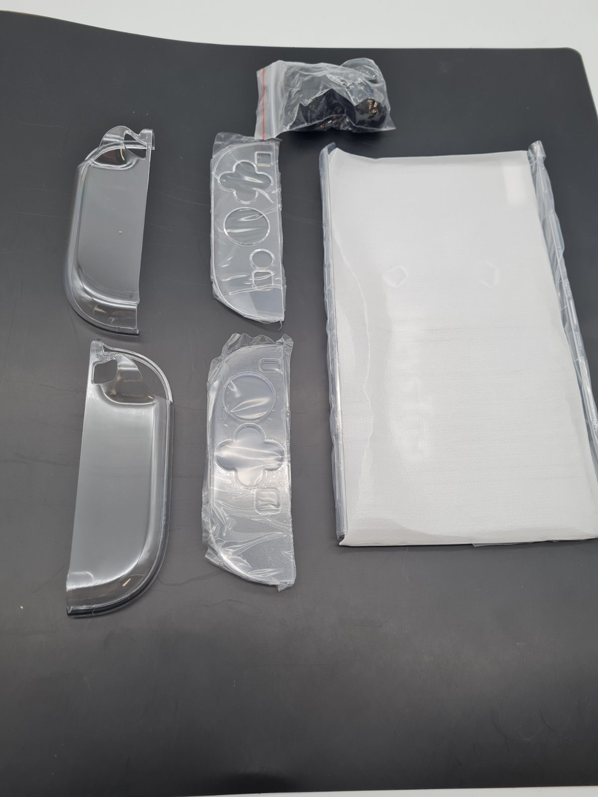 KeysTop Crystal Protective Cover for Nintendo Switch 2 — photograph 4