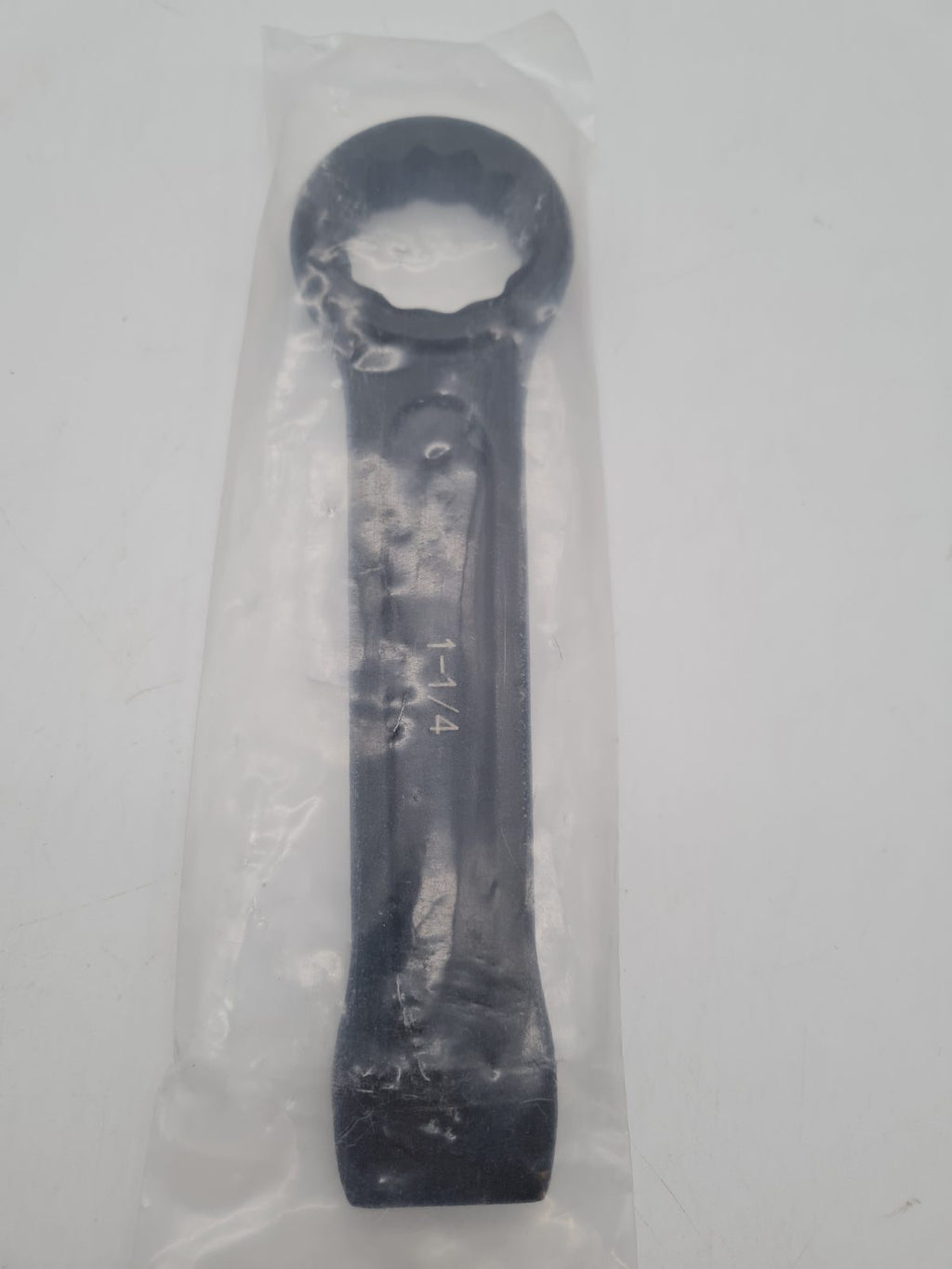 1-1/4in Striking Ring Spanner — photograph 1