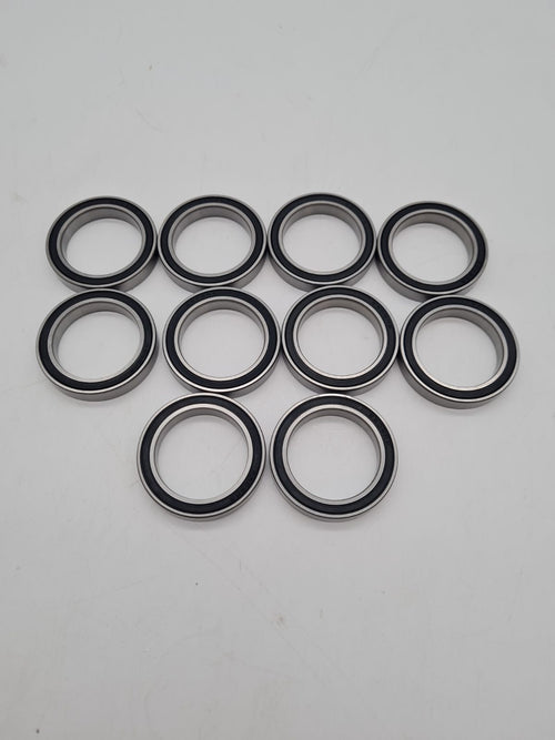 10 Deep Groove Ball Bearings 6806-2RS — photograph 1