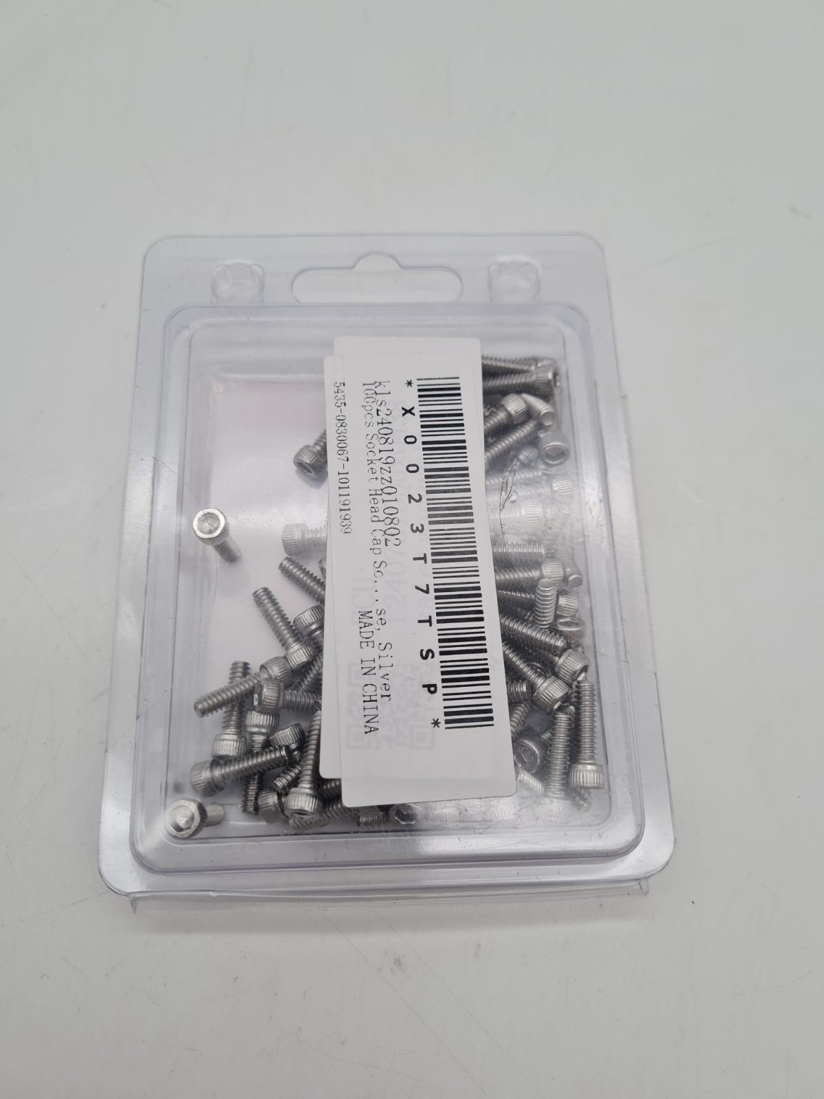 Socket Head Cap Screws #6-32 x 1/2 inch â€” photograph 2