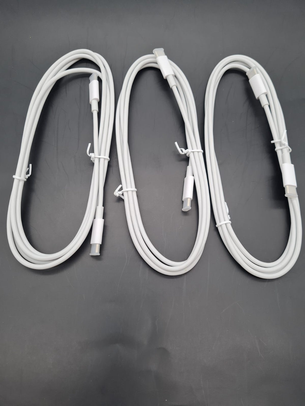 3-Pack USB-C to USB-C Cables â€” photograph 1