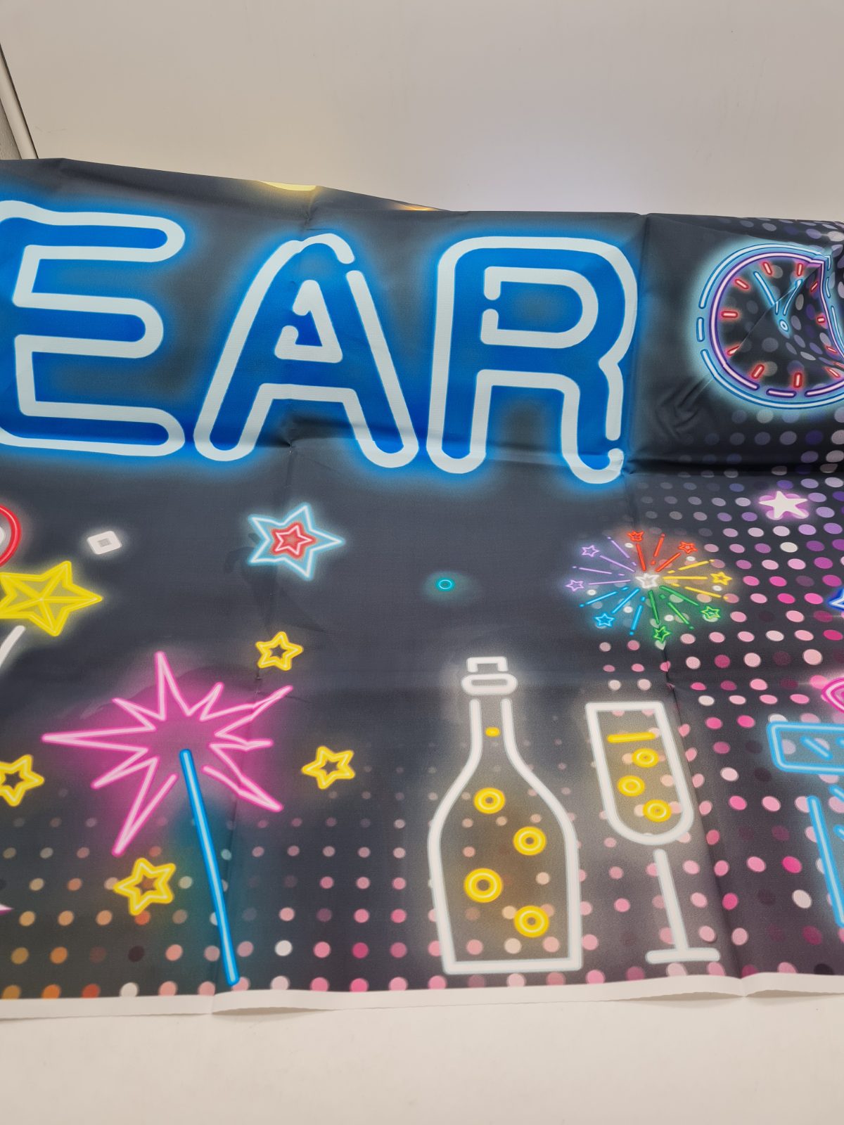 Neon-Style Happy New Year Party Backdrop — photograph 2