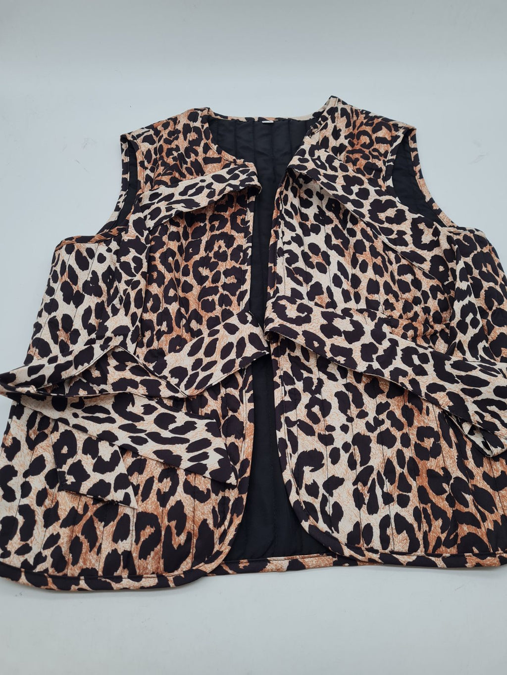 Women's Leopard Print Sleeveless Waterfall Waistcoat â€” photograph 1