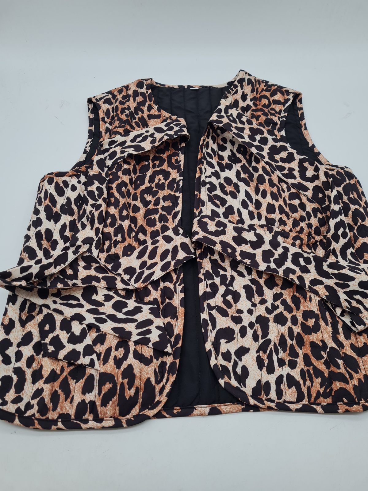 Women's Leopard Print Sleeveless Waterfall Waistcoat â€” photograph 1