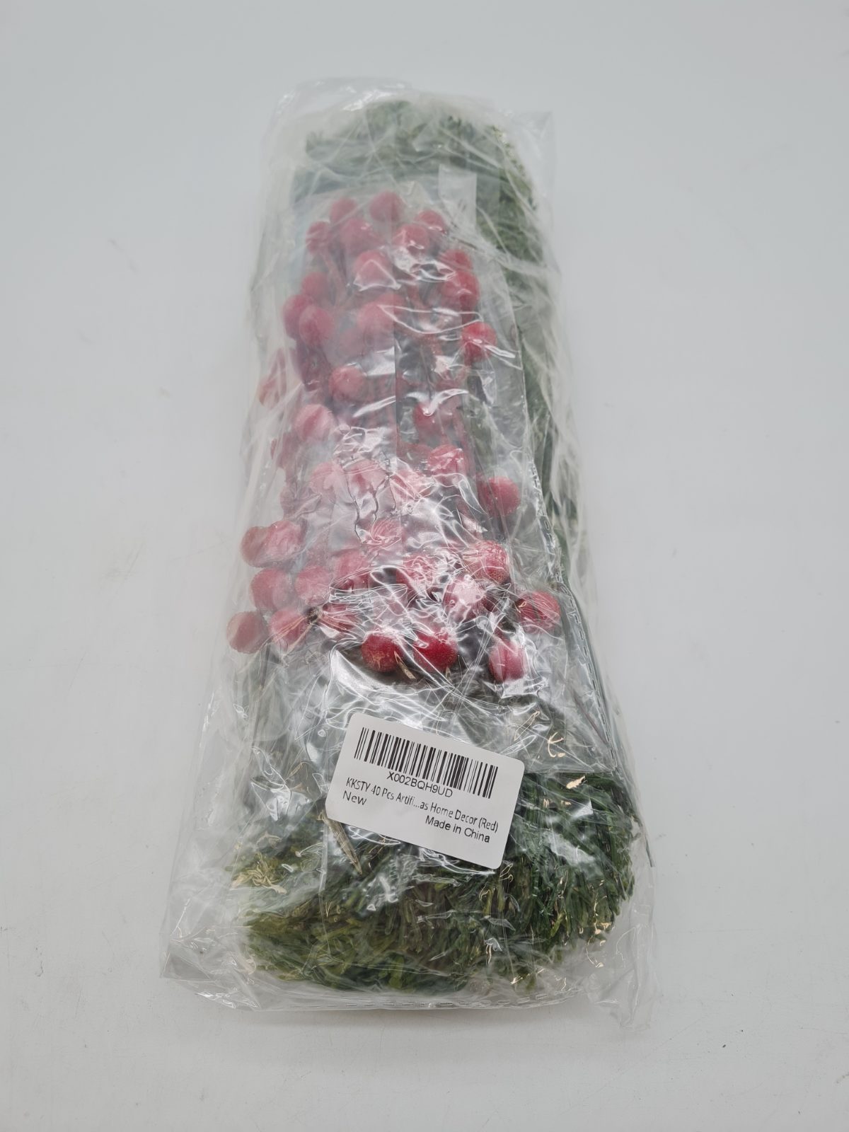 Artificial Christmas Greenery and Berry Decoration Set — photograph 2
