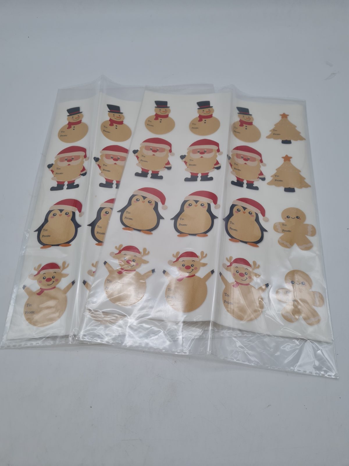 Christmas To/From Gift Tag Stickers â€” photograph 1