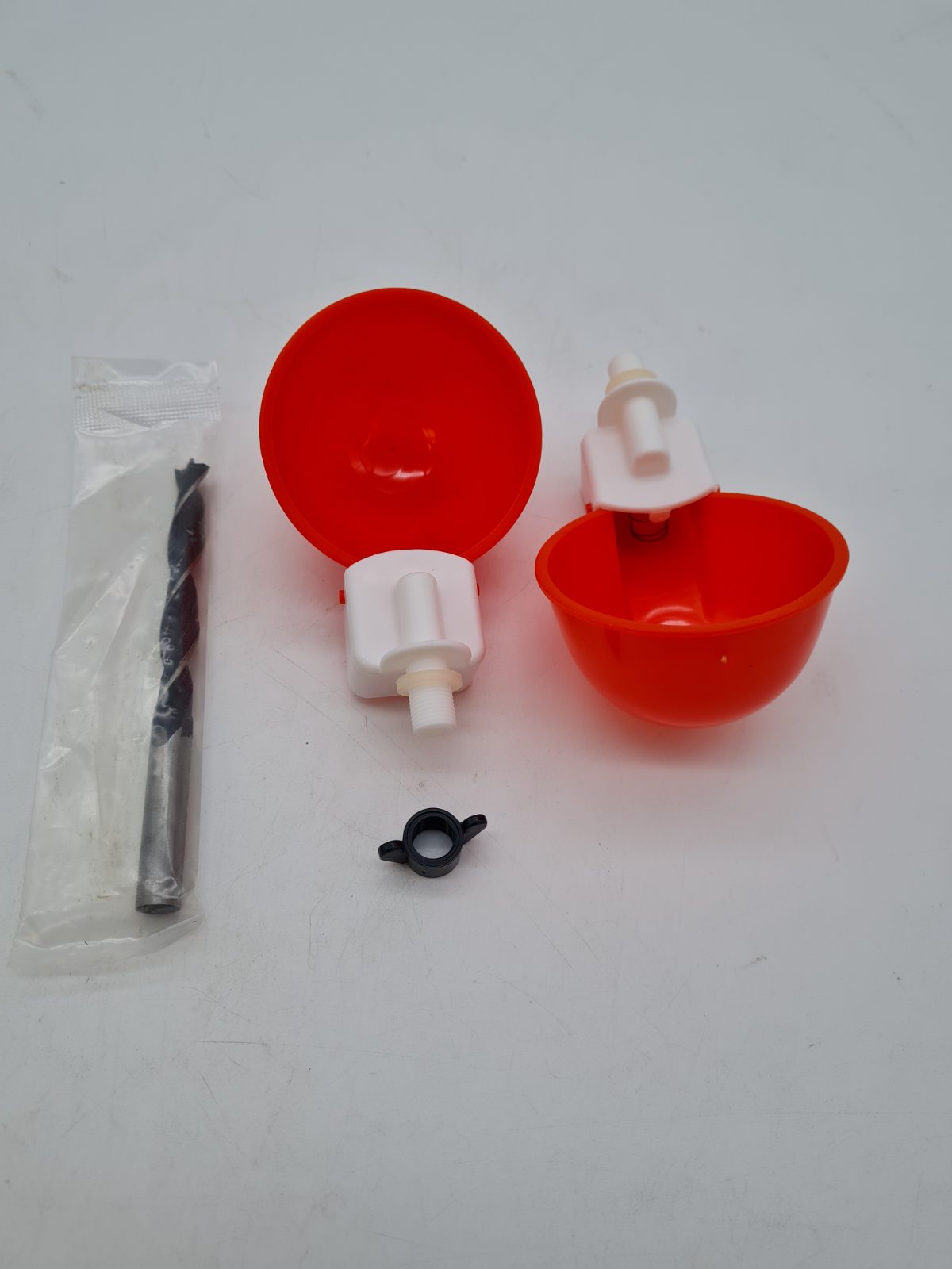 Automatic Poultry Drinking Cups 6pcs â€” photograph 2