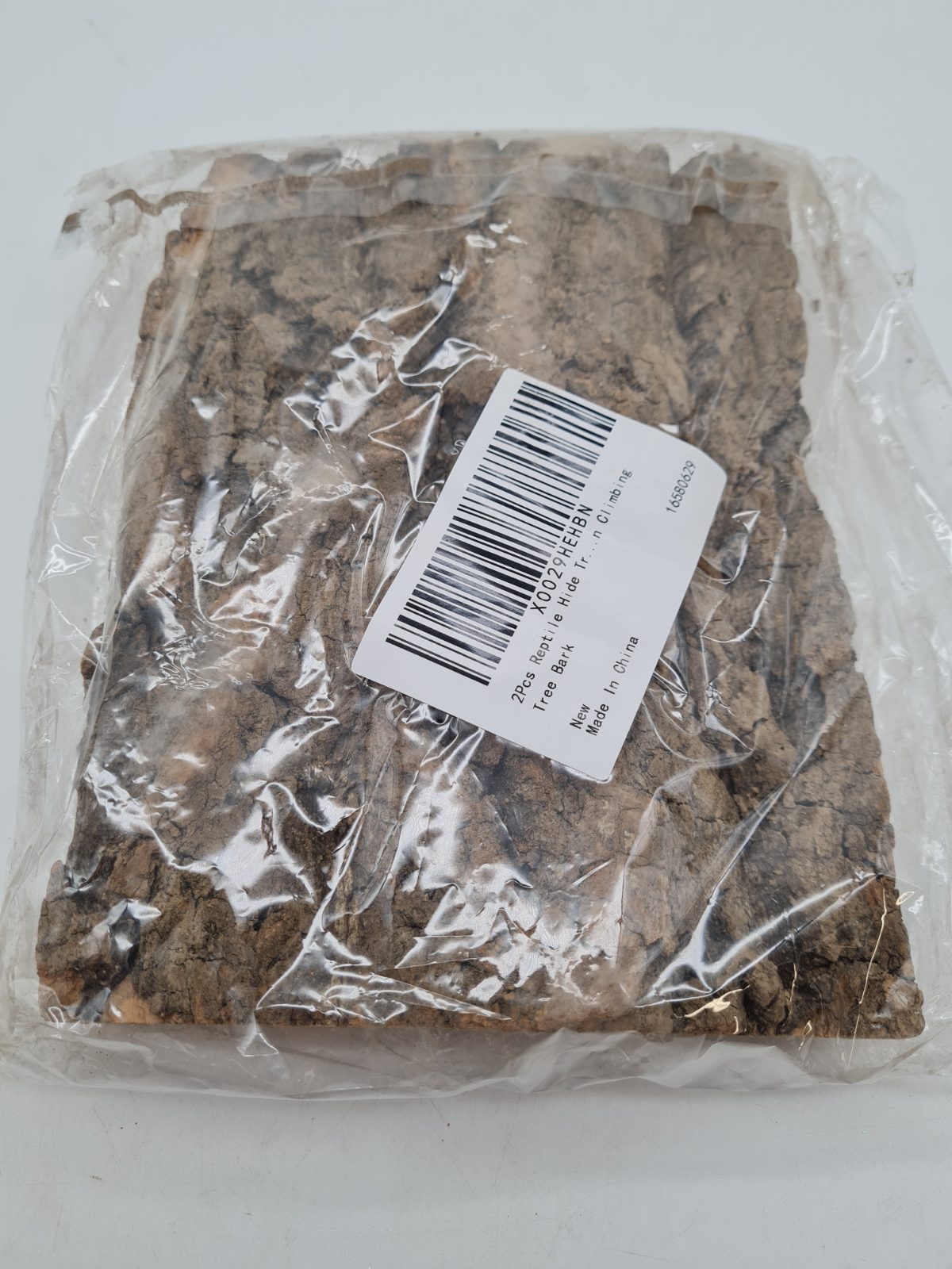 Reptile Hide and Climbing Tree Bark, 2 Pieces — photograph 3