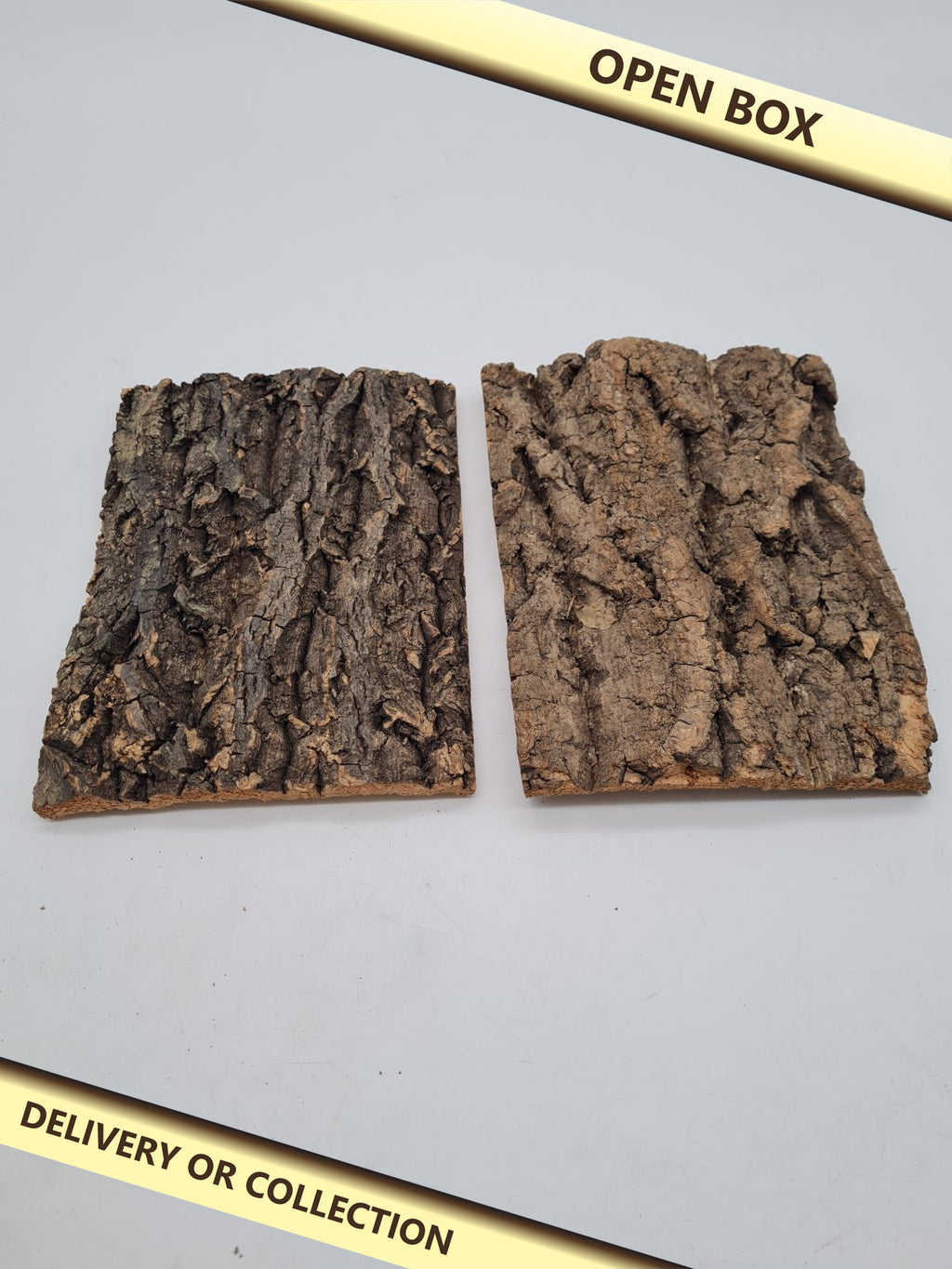 Reptile Hide and Climbing Tree Bark, 2 Pieces — photograph 1 — Open box; auction delivery information shown on image