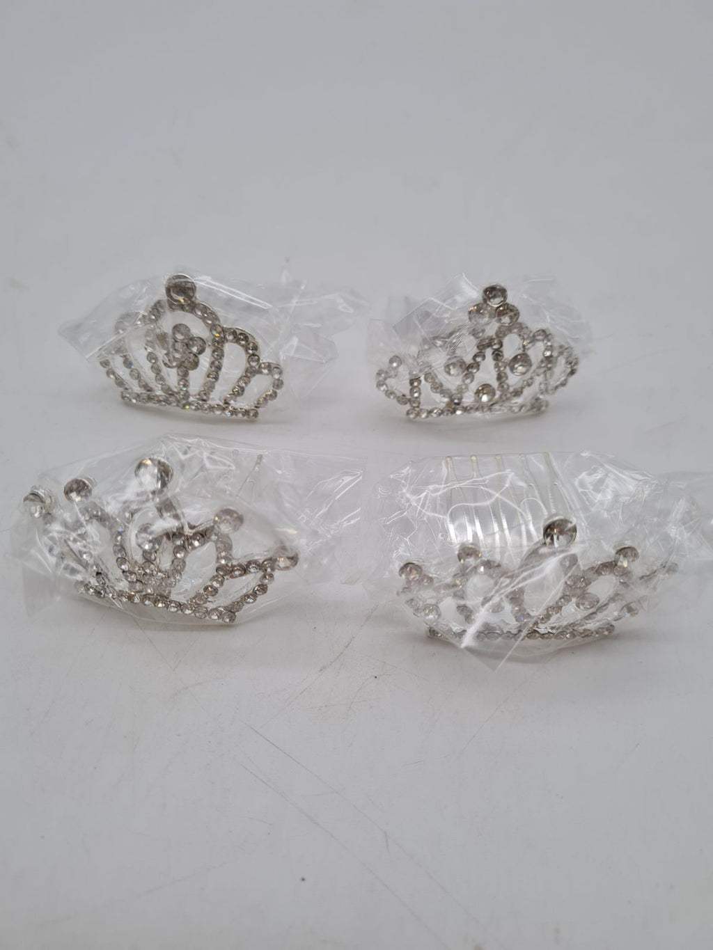 Set of 4 Mini Rhinestone Crown Hair Combs N07071 — photograph 1