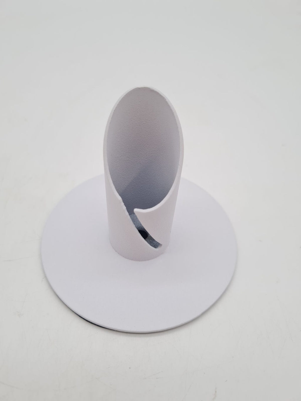 Set of 6 metal candle holders — photograph 1