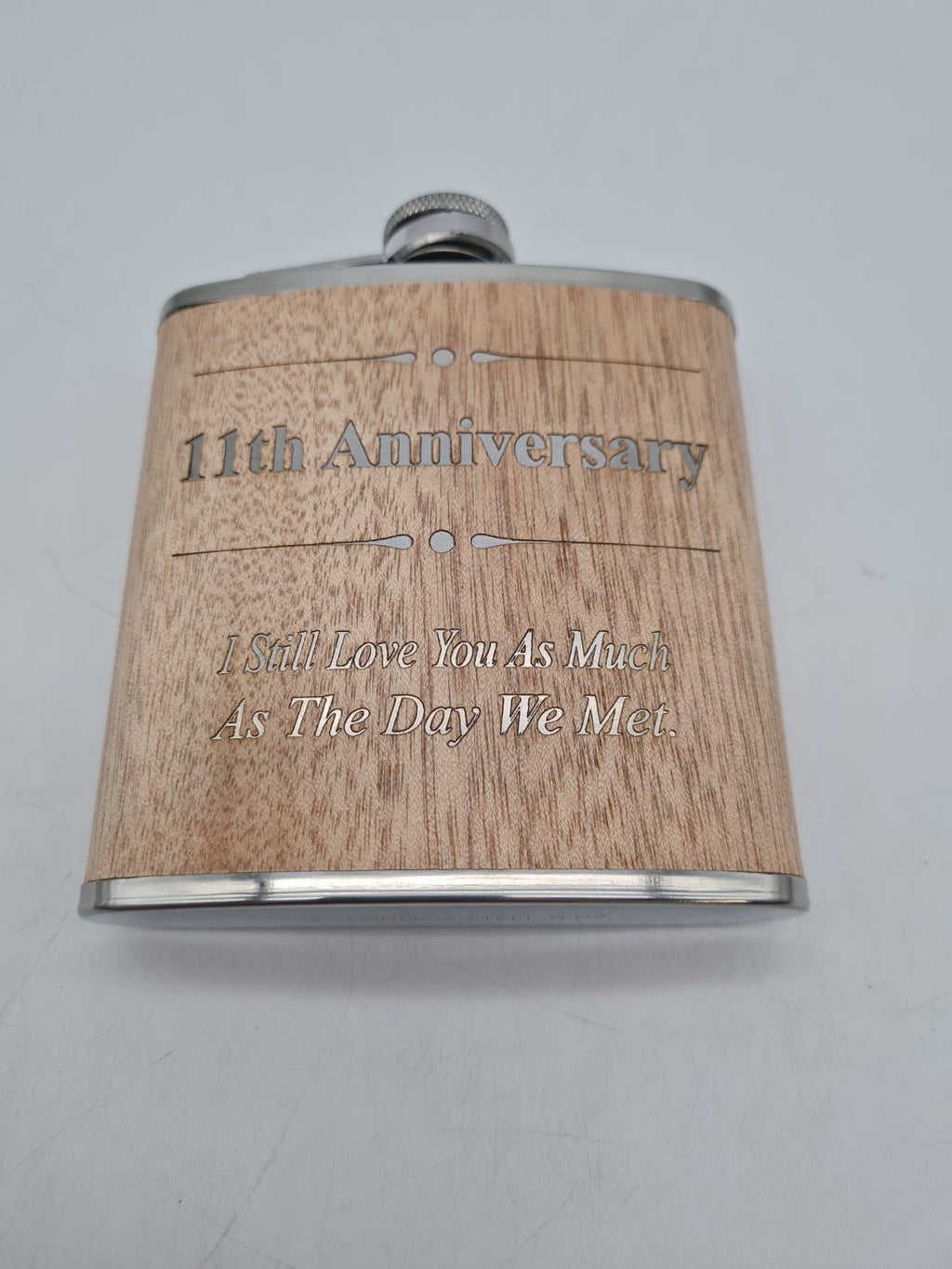 11th Anniversary Hip Flask â€” photograph 1