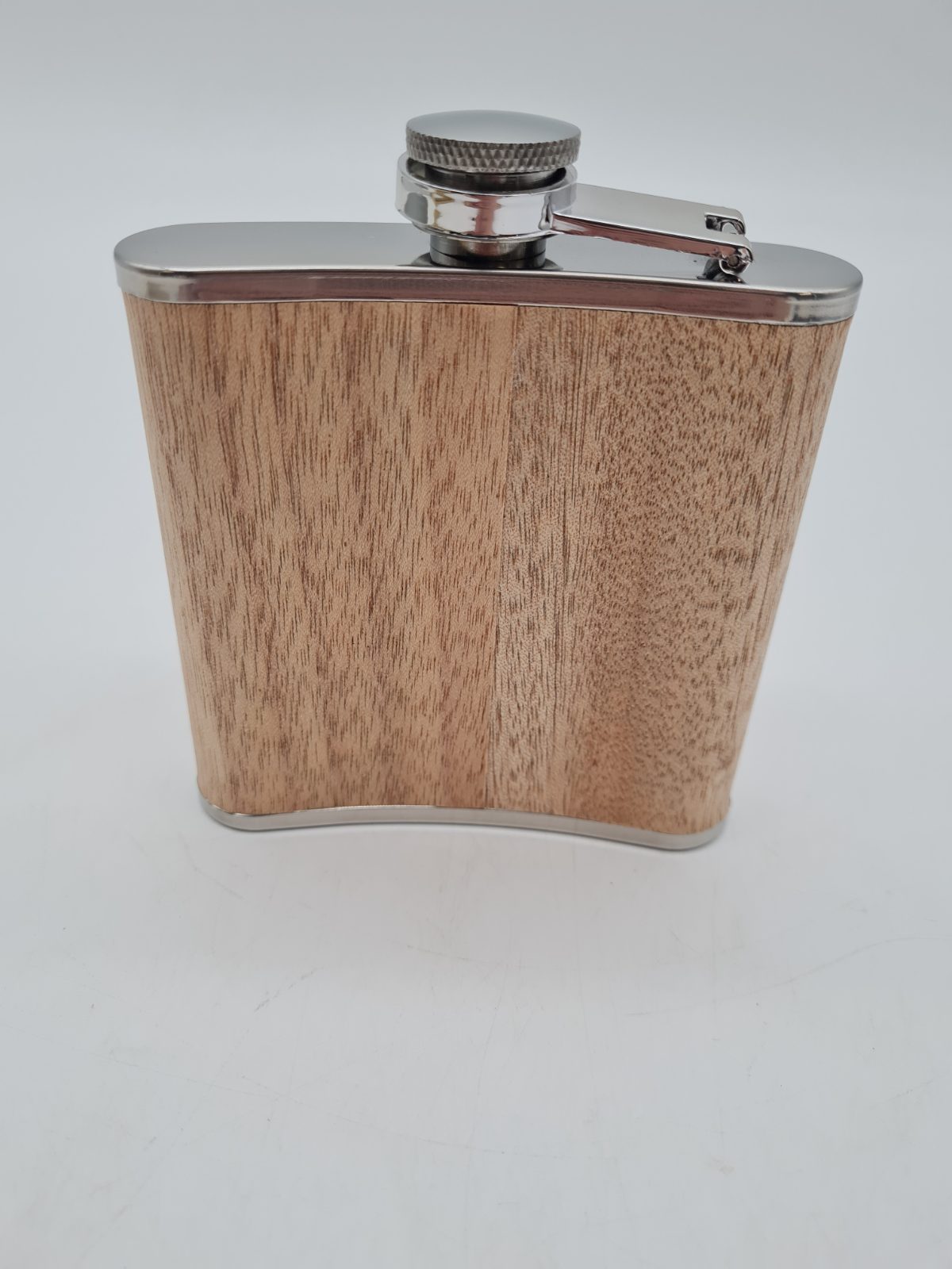11th Anniversary Hip Flask â€” photograph 3