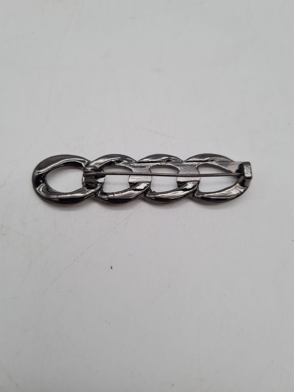 Set of 8 Chain-Link Adjustable Jeans Waist Pins — photograph 3