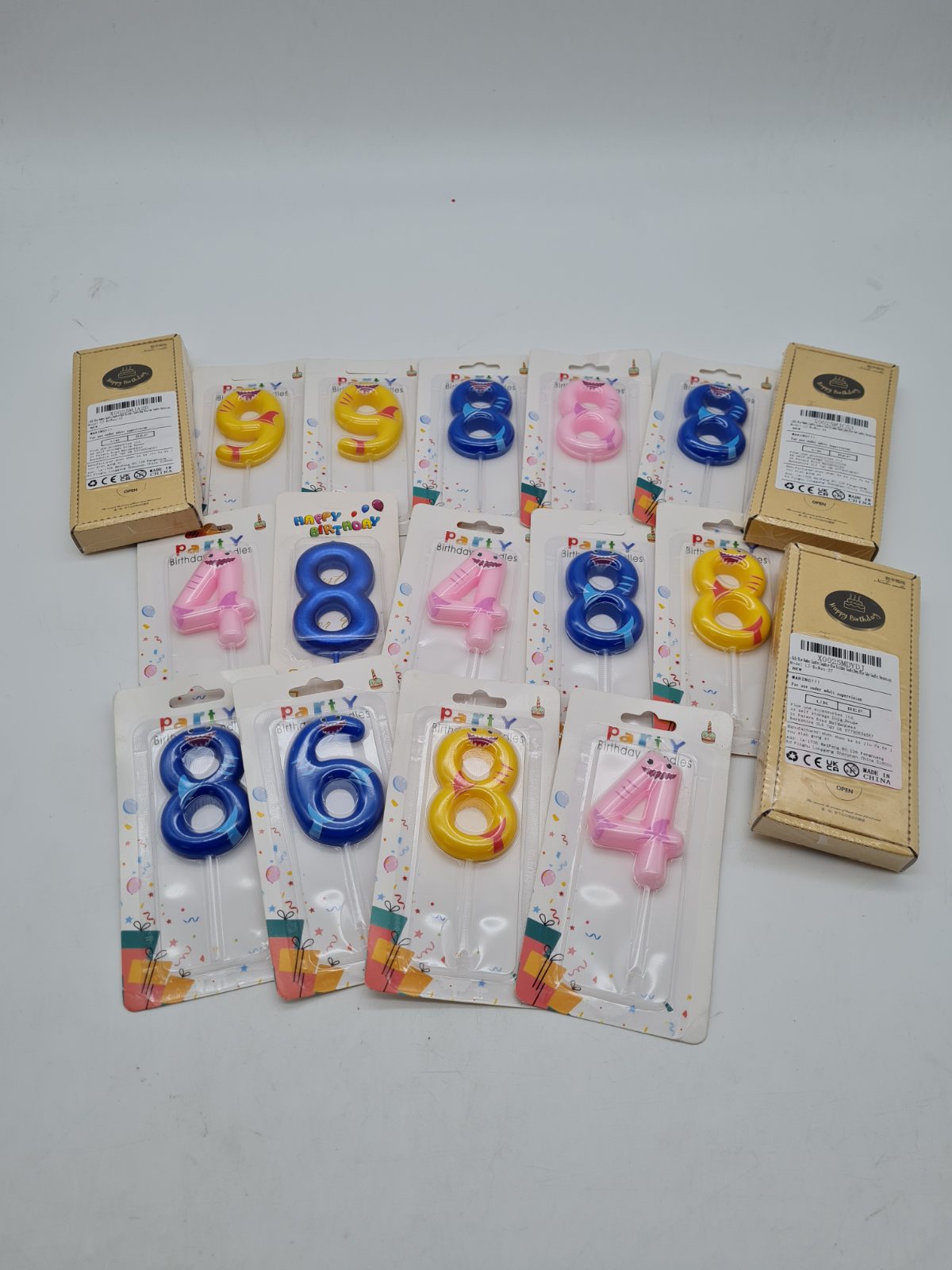 Mixed candle bundle â€” photograph 1