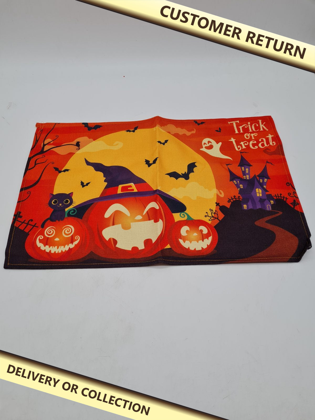 Halloween Placemats 4pcs — photograph 1 — Customer return; auction delivery information shown on image