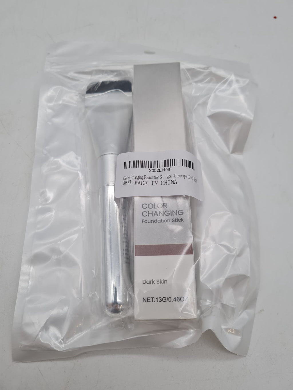 Colour-Changing Foundation Stick – Dark Skin, 13g â€” photograph 3