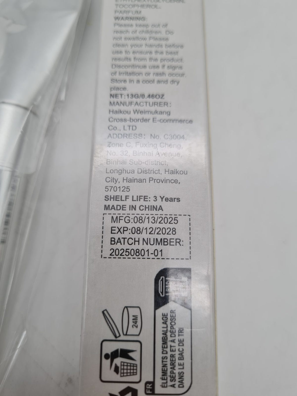 Colour-Changing Foundation Stick – Dark Skin, 13g â€” photograph 4