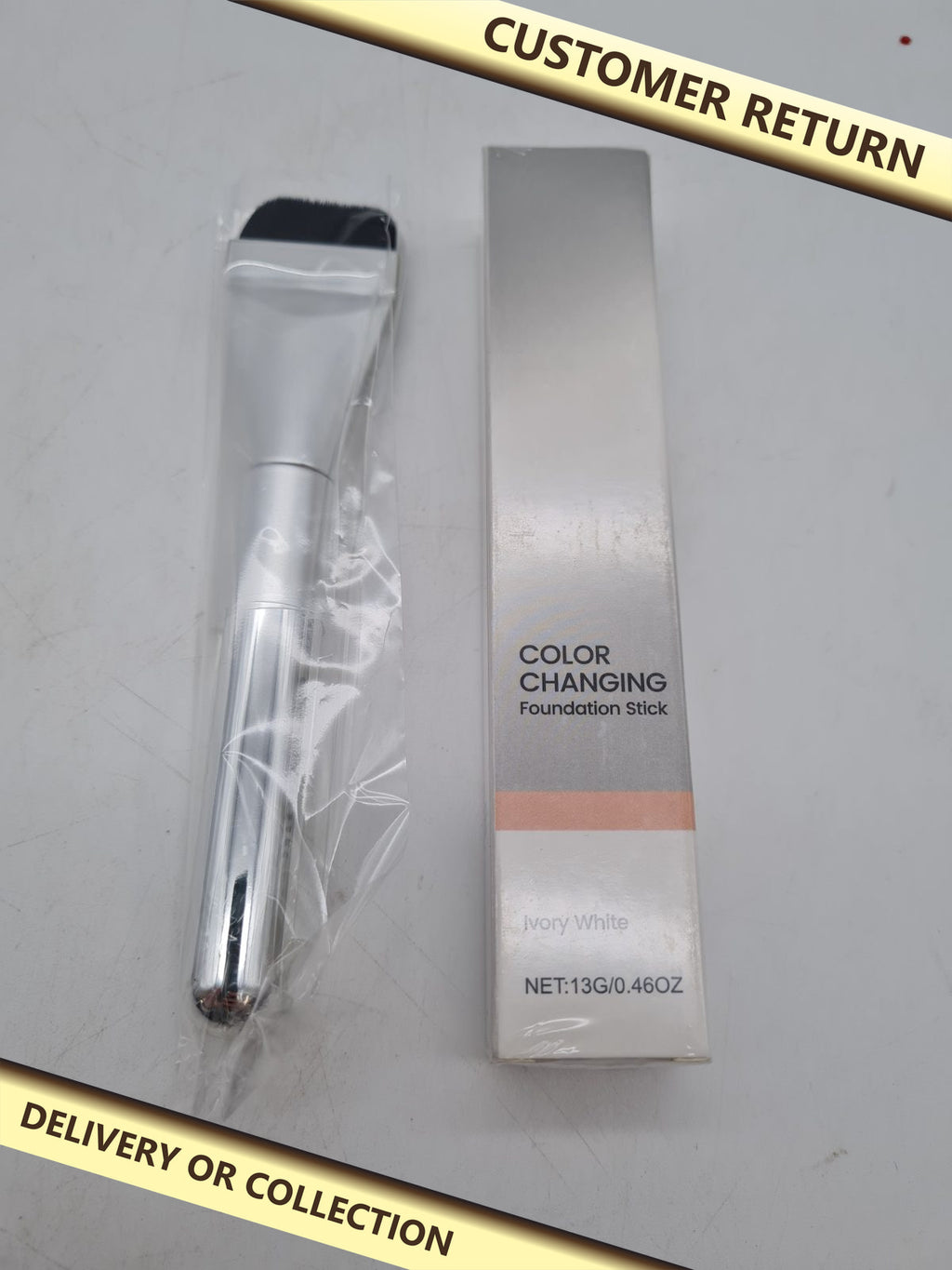 Colour-Changing Foundation Stick – Ivory White, 13g — photograph 1 — Customer return; auction delivery information shown on image