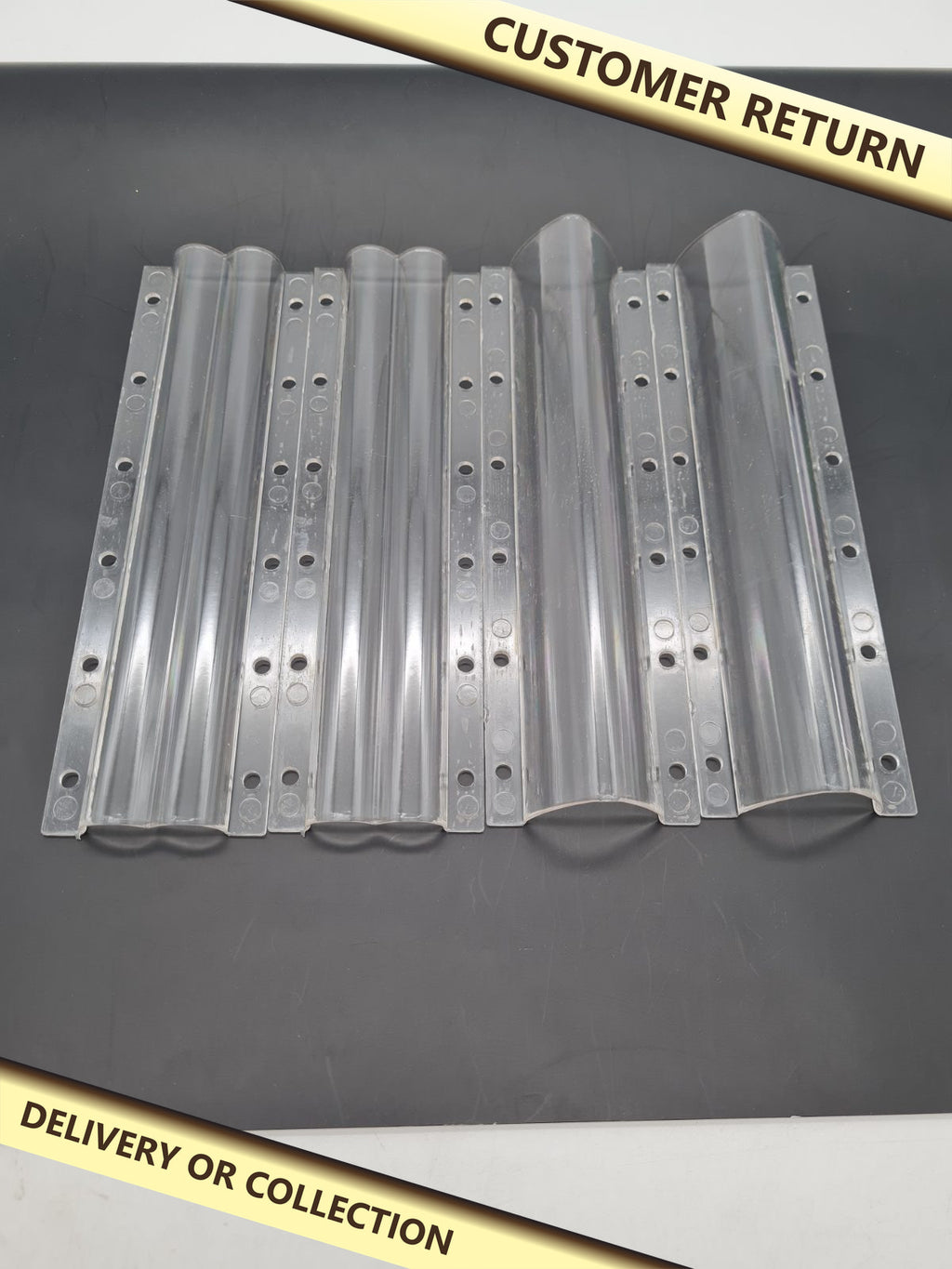 Cucumber Shaping Mould Set â€” photograph 1 — Customer return; auction delivery information shown on image