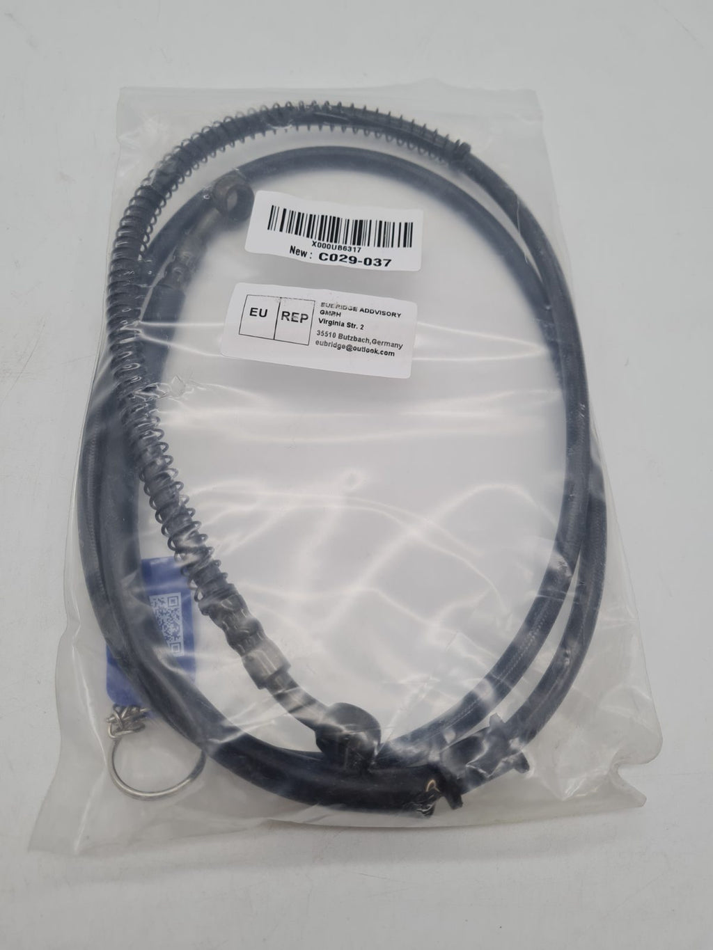 Braided motorcycle brake hose assembly — photograph 3